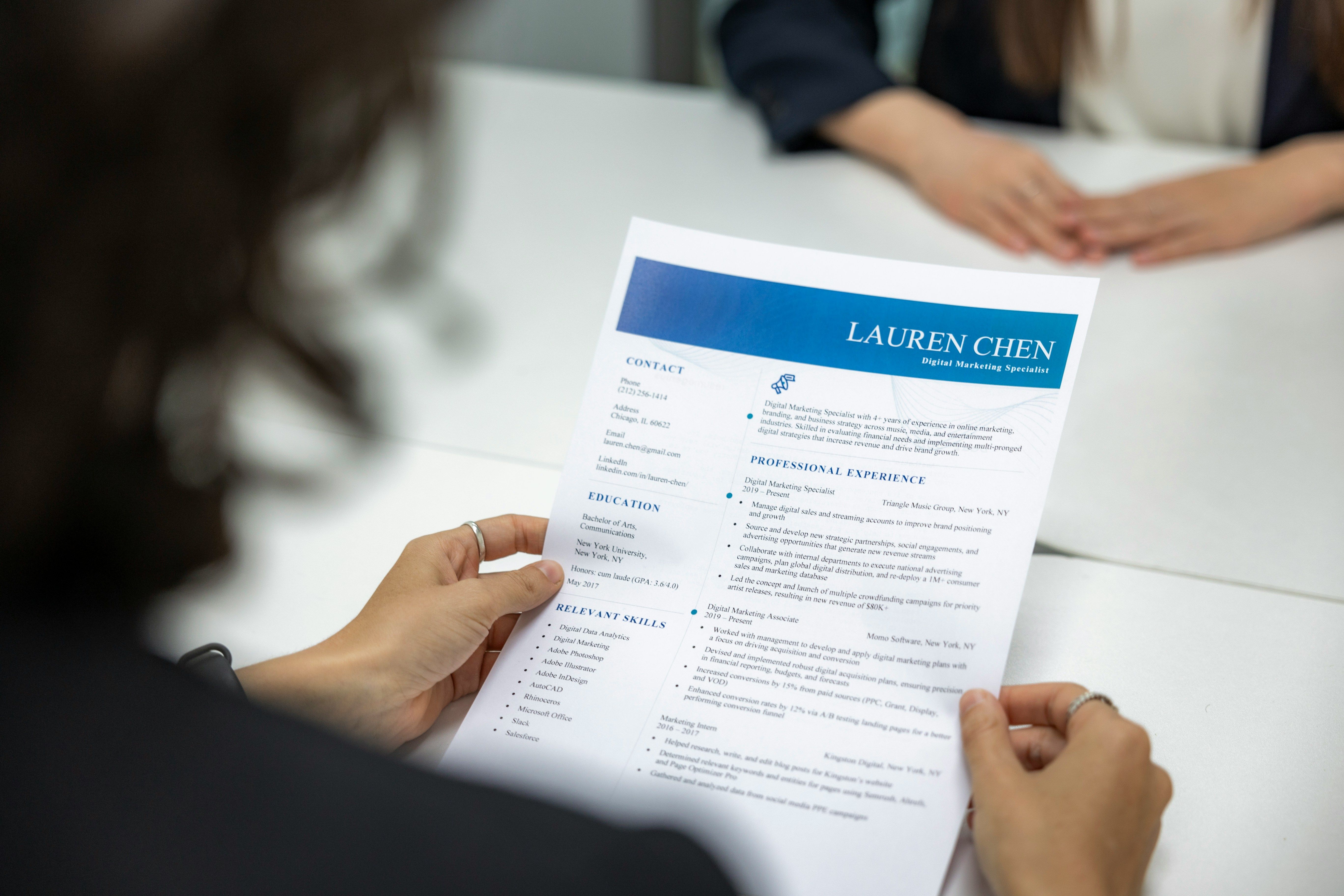 resume-genius-9si2noVCVH8-unsplash.jpg